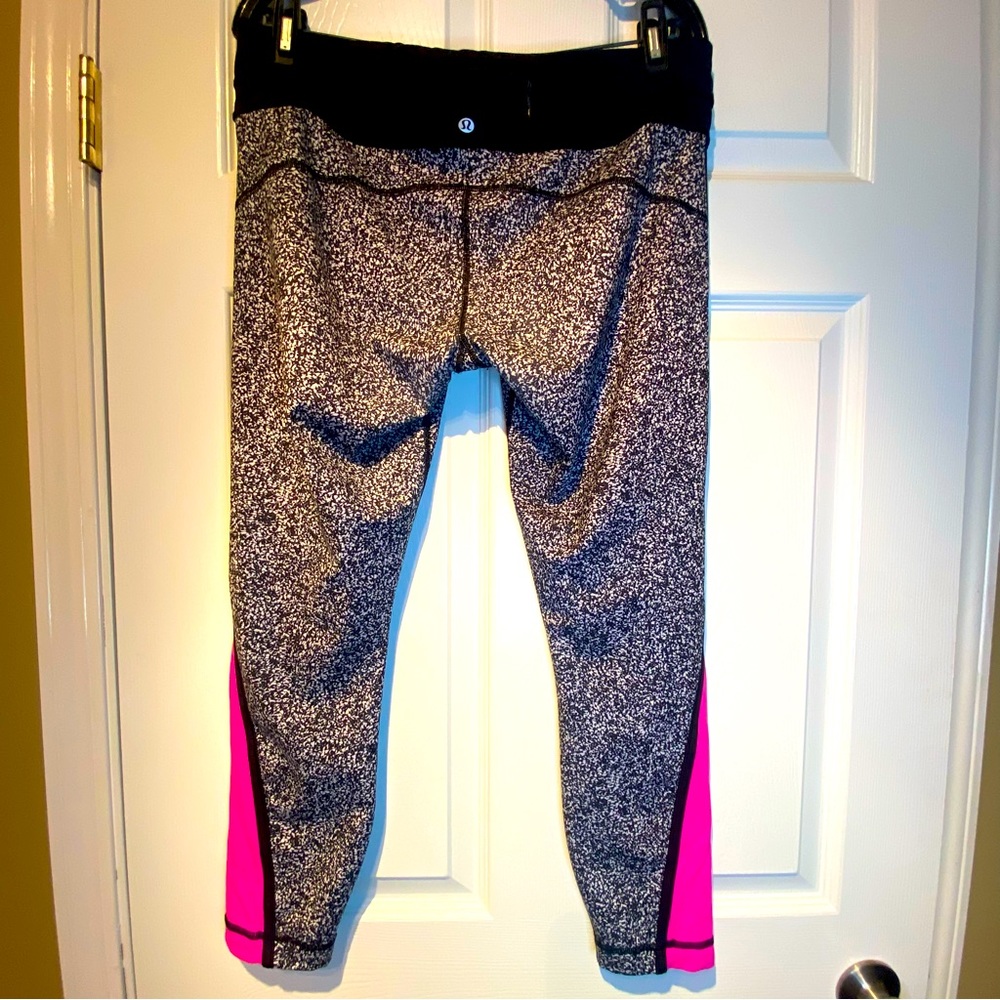 lululemon crop leggings Sz 10